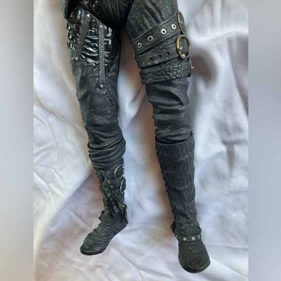 Johnny Depp Edward Scissorhands Figure 18” - Picture 11 of 13